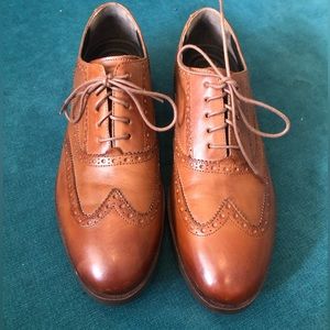 Cole Haan Mens Size 8M Wing Tip Tie Shoes in Brown